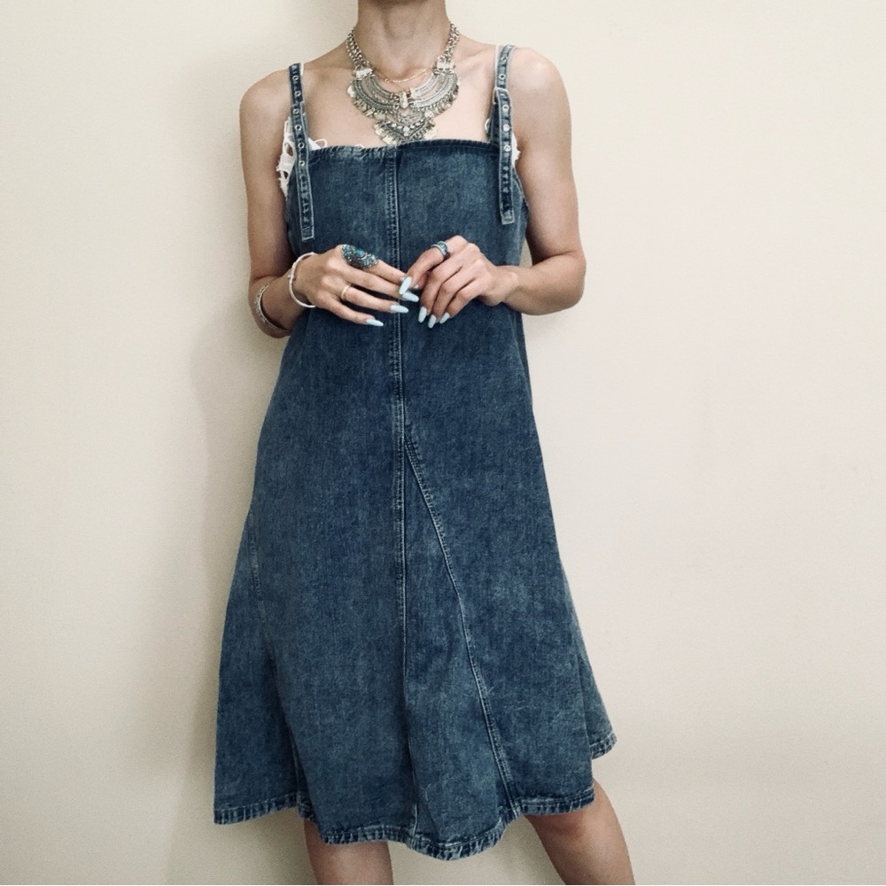 Zara Strapless Denim Dress - Picture 2 of 11